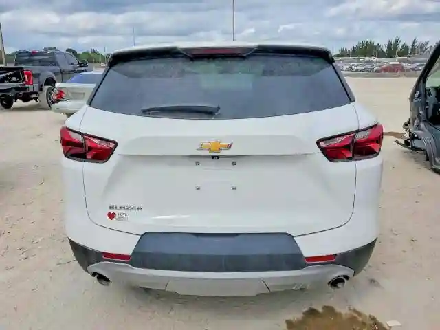 3GNKBCRS7MS578241 2021 CHEVROLET BLAZER-5