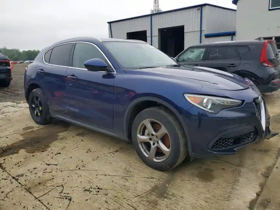 ZASPAKAN3M7D09967 2021 ALFA ROMEO STELVIO-3
