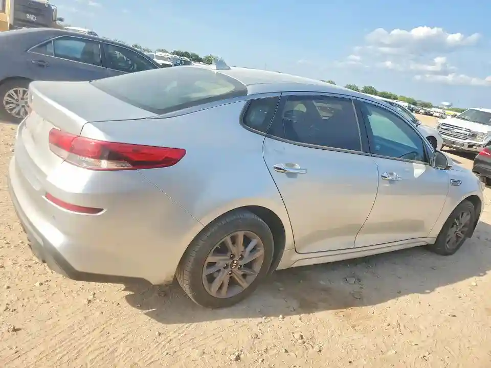 5XXGT4L36LG435451 2020 KIA OPTIMA-2
