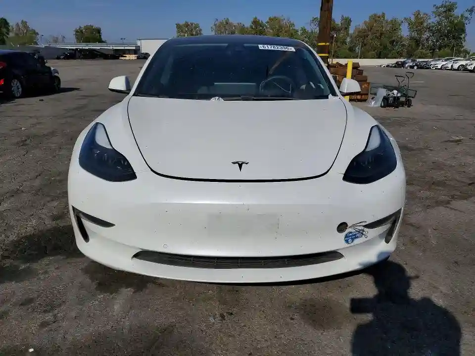 5YJ3E1EB2MF877465 2021 TESLA MODEL 3-4