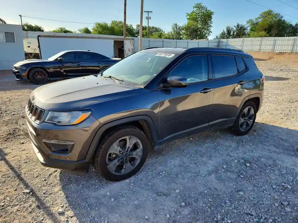 3C4NJCBB8LT129422 2020 JEEP COMPASS-0