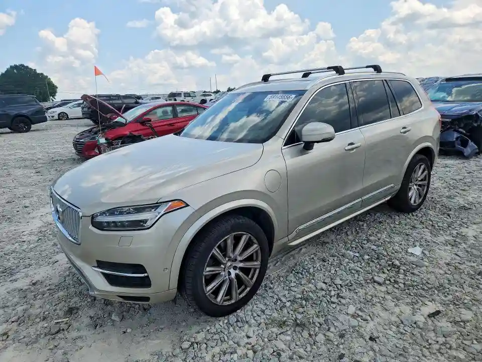 YV4BC0PL5H1121240 2017 VOLVO XC90-0