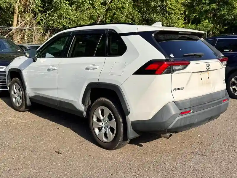 2T3F1RFVXKC029357 2019 TOYOTA RAV4-2
