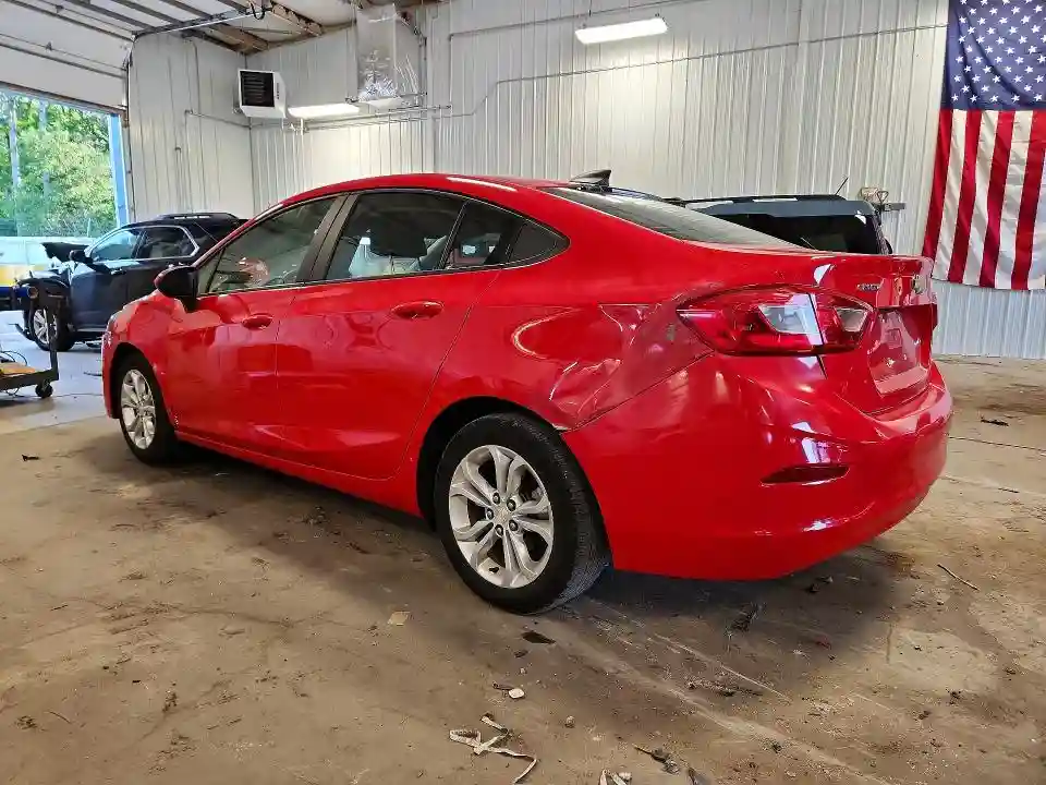 1G1BC5SM4K7108766 2019 CHEVROLET CRUZE-1