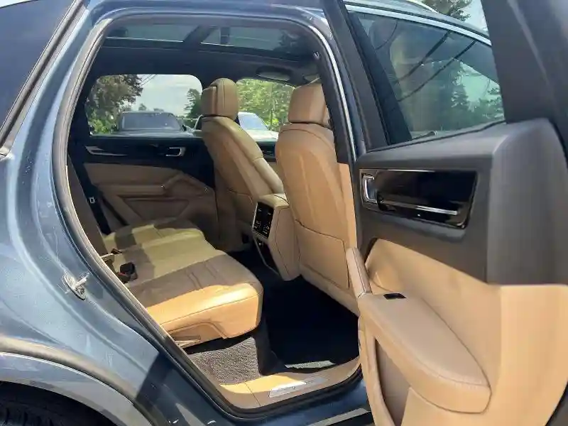 WP1AA2AY3LDA00801 2020 PORSCHE CAYENNE-5