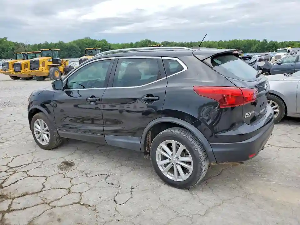 JN1BJ1CP8JW164814 2018 NISSAN ROGUE-1