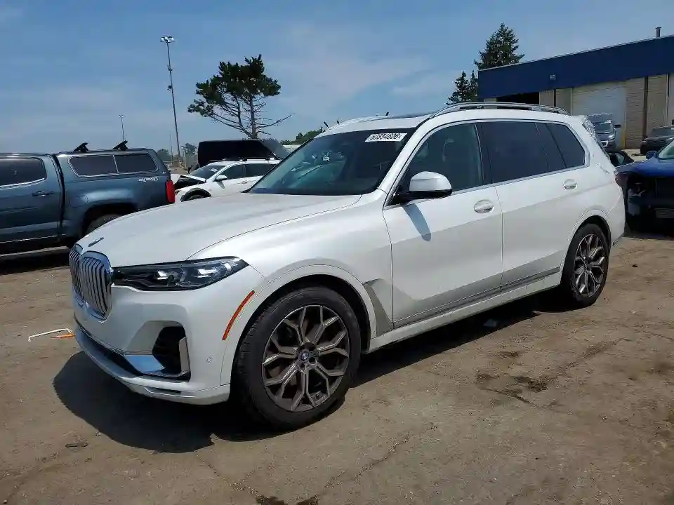 5UXCW2C07M9E24720 2021 BMW X7-0