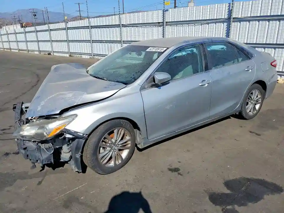 4T1BF1FK1GU529610 2016 TOYOTA CAMRY-0