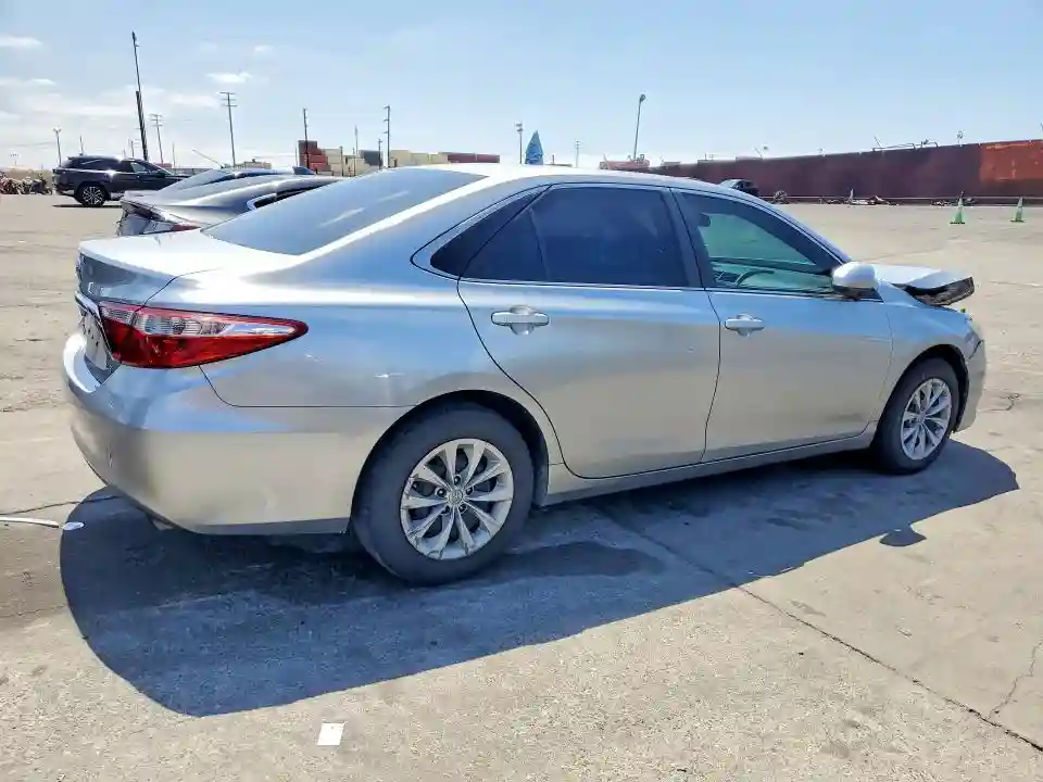 4T4BF1FK2GR517620 2016 TOYOTA CAMRY-2