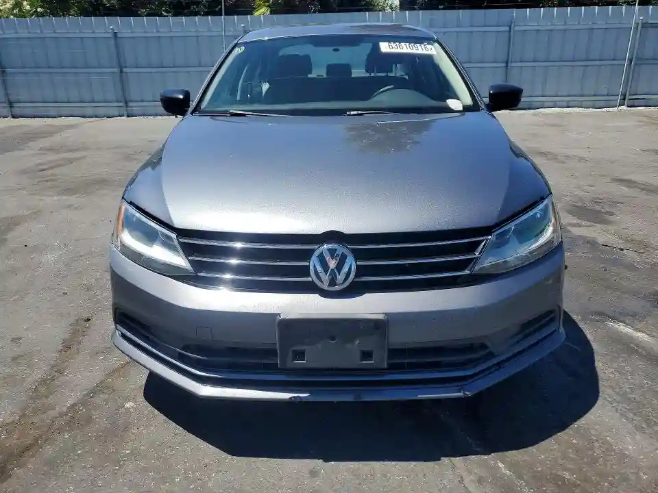 3VWD17AJ6FM400131 2015 VOLKSWAGEN JETTA-4