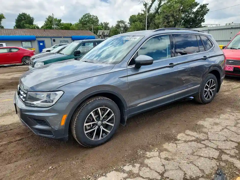 3VV3B7AX1MM071370 2021 VOLKSWAGEN TIGUAN-0