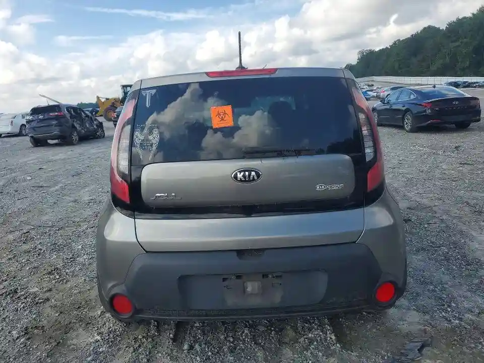 KNDJN2A24G7273462 2016 KIA SOUL BASE-5