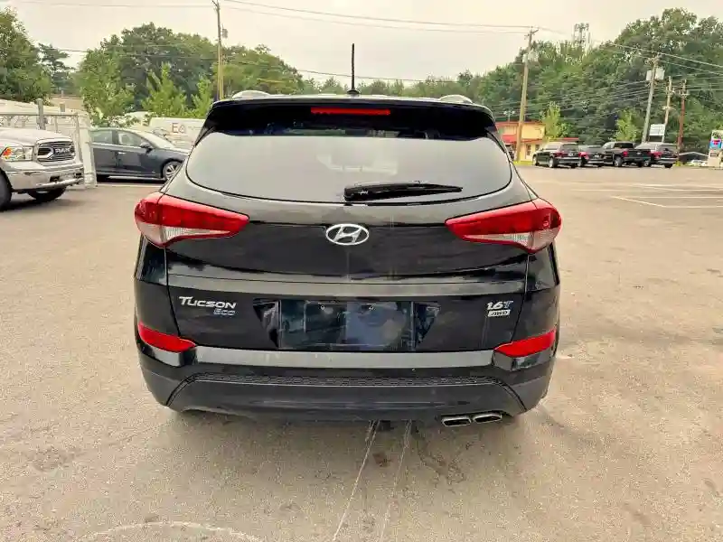 KM8J3CA29GU145985 2016 HYUNDAI TUCSON-5