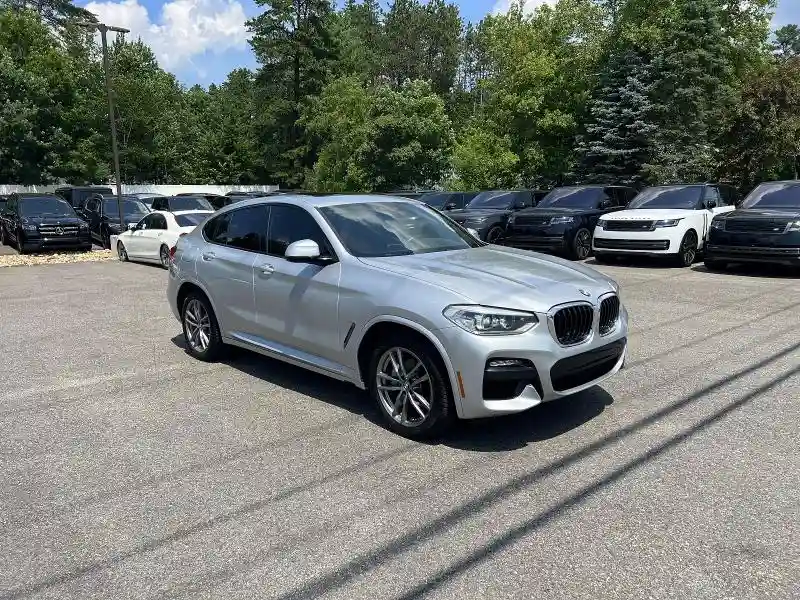 5UX2V1C05LLE67544 2020 BMW X4-1