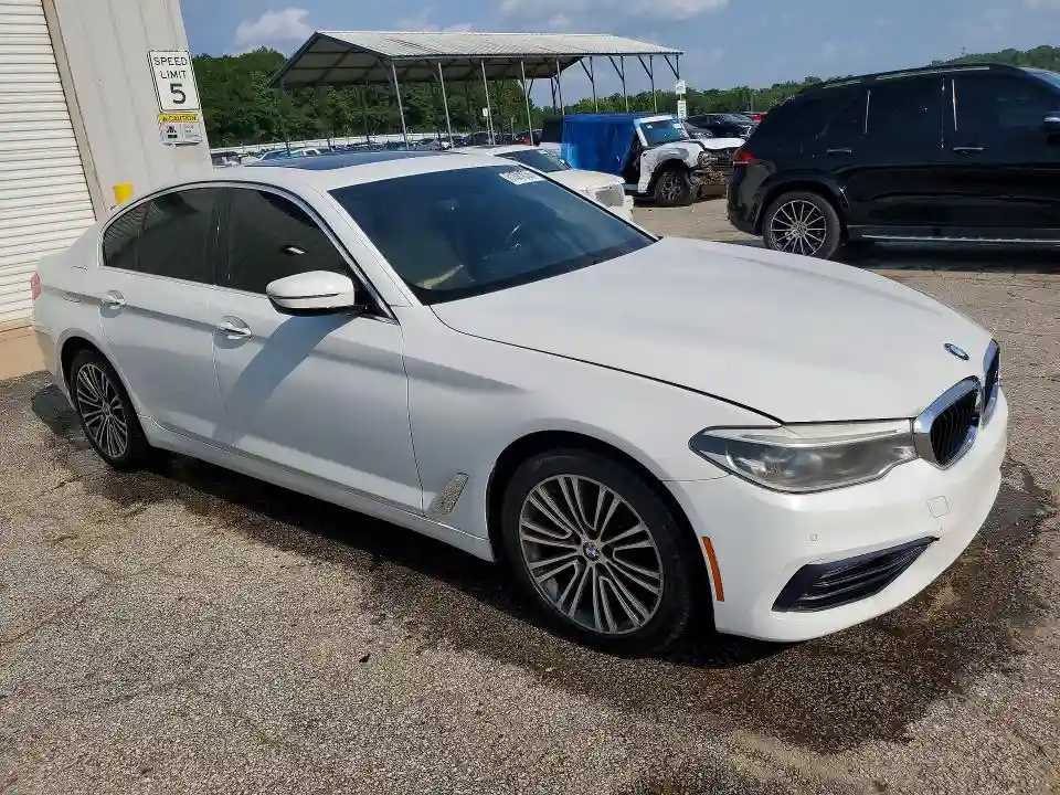 WBAJE5C39HG917057 2017 BMW 5 SERIES-3