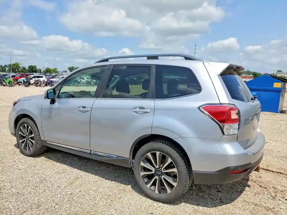 JF2SJGWC4HH469669 2017 SUBARU FORESTER-1