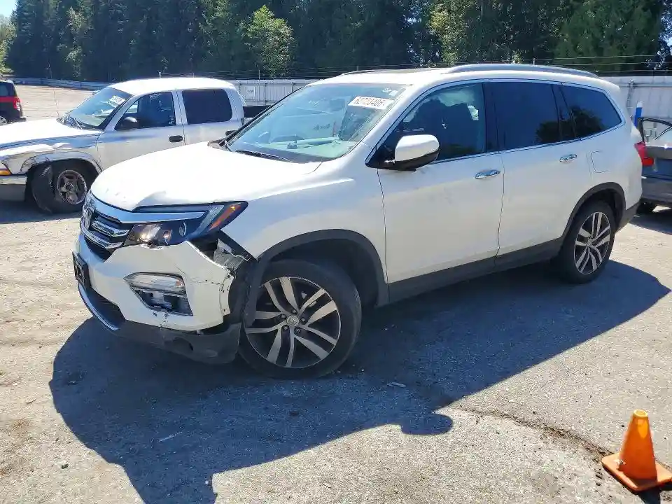 5FNYF6H94HB003049 2017 HONDA PILOT-0