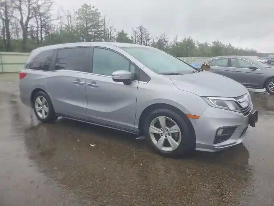 5FNRL6H72JB107511 2018 HONDA ODYSSEY-3