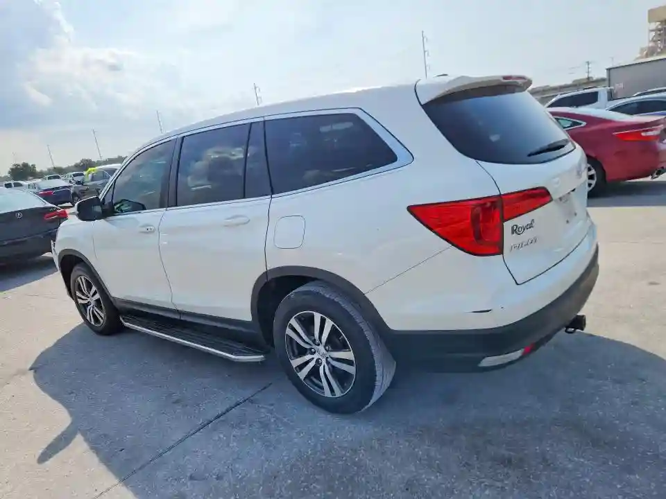 5FNYF5H33JB032781 2018 HONDA PILOT-1