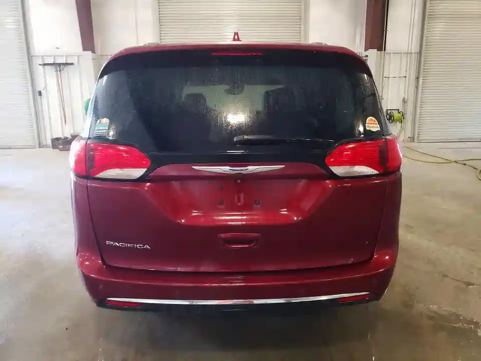 2C4RC1EG8JR333841 2018 CHRYSLER PACIFICA-5