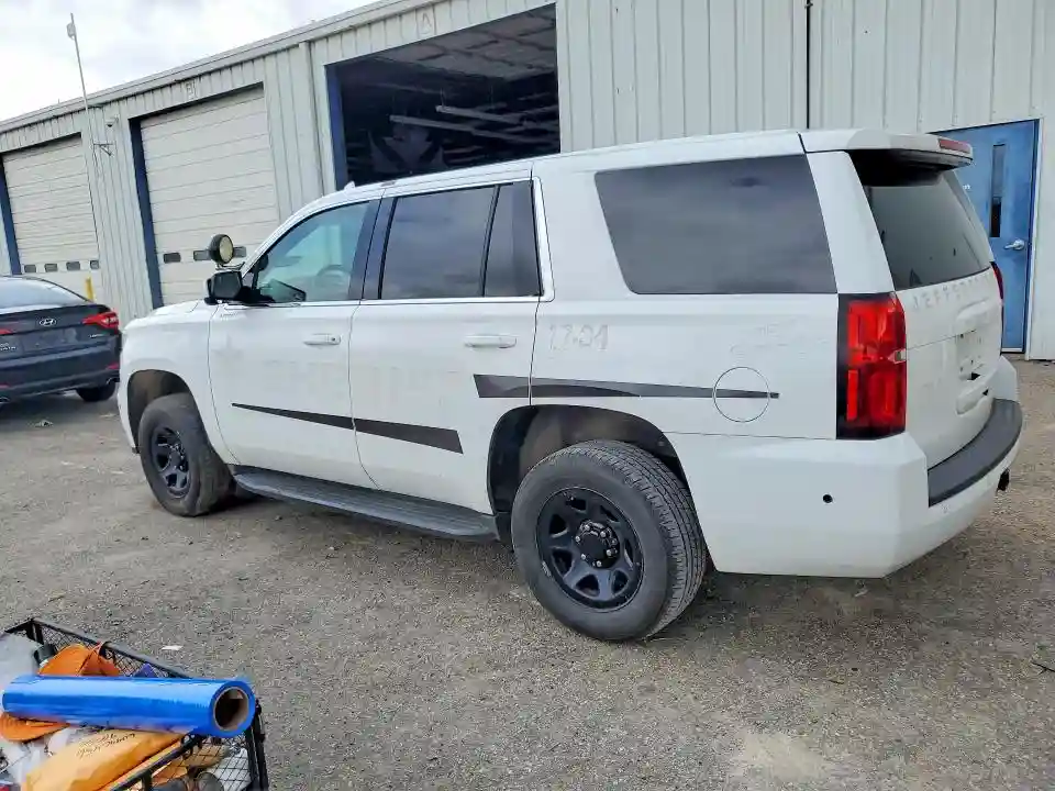 1GNLCDEC2HR185682 2017 CHEVROLET TAHOE-1