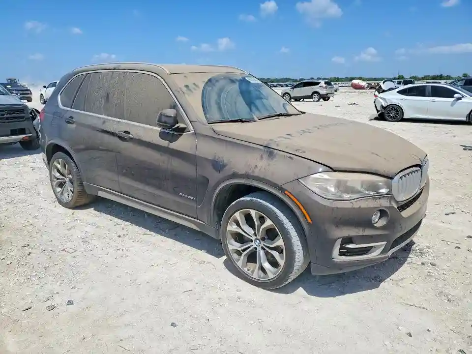 5UXKR2C39H0X04563 2017 BMW X5-3