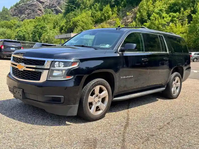 1GNSKHKC7KR132008 2019 CHEVROLET SUBURBAN-1
