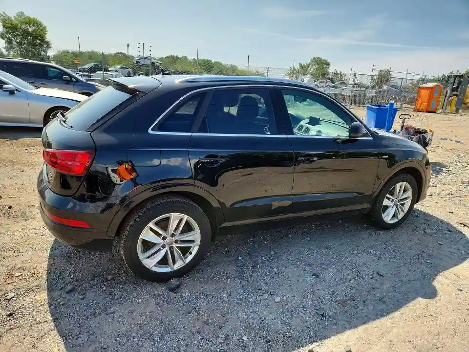 WA1JCCFS4JR007918 2018 AUDI Q3-2