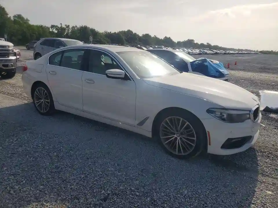 WBAJE5C53JG918003 2018 BMW 5 SERIES-3