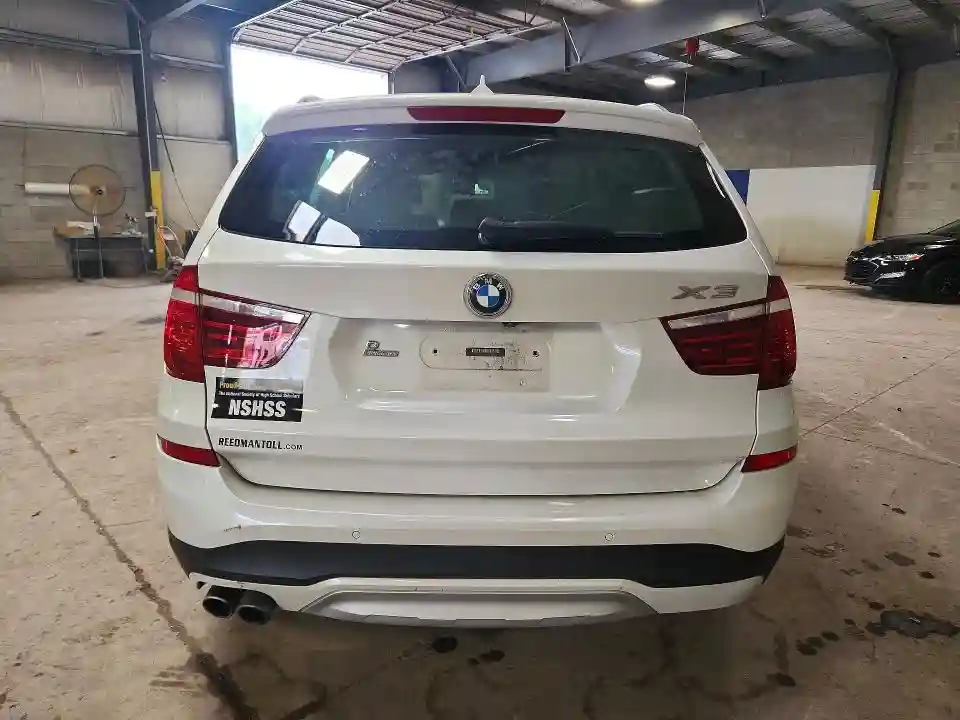 5UXWX9C5XH0T09213 2017 BMW X3-5