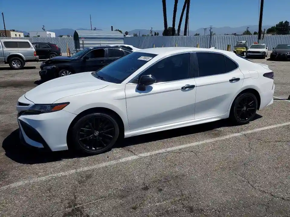 4T1G11AK2MU514685 2021 TOYOTA CAMRY-0
