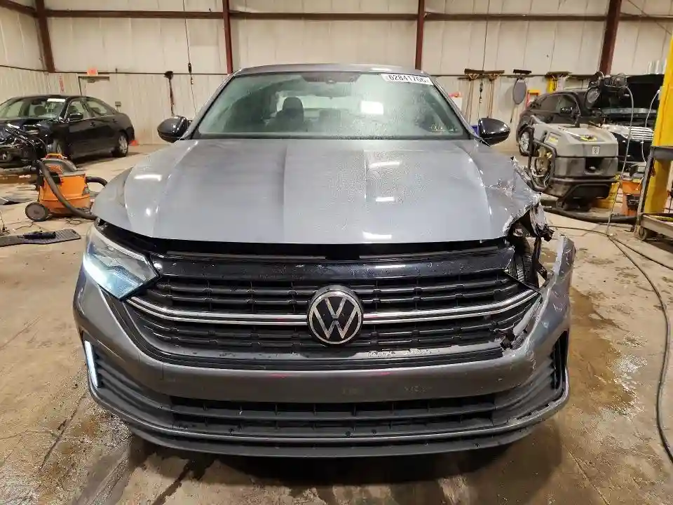 3VWBM7BU3PM035156 2023 VOLKSWAGEN JETTA-4