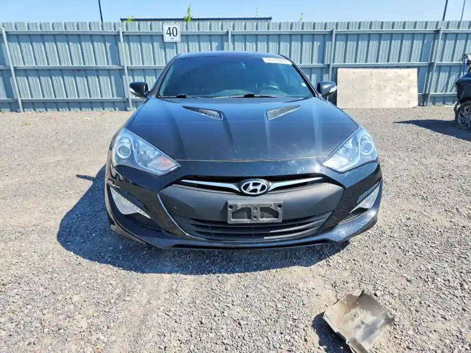 KMHHU6KJ2GU133275 2016 HYUNDAI GENESIS-4
