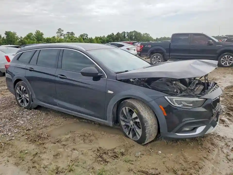 W04GV8SXXJ1164435 2018 BUICK REGAL-3