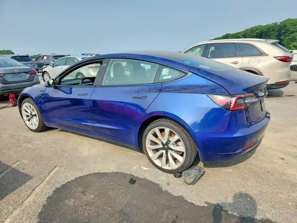5YJ3E1EA7NF286928 2022 TESLA MODEL 3-1