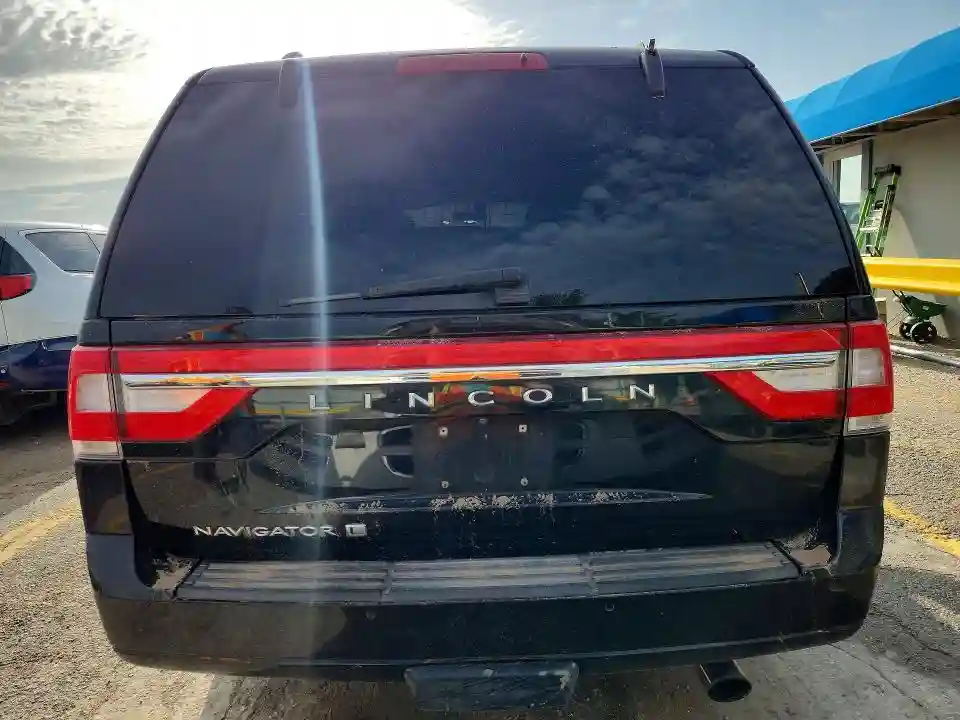 5LMJJ3LT5HEL11259 2017 LINCOLN NAVIGATOR-5