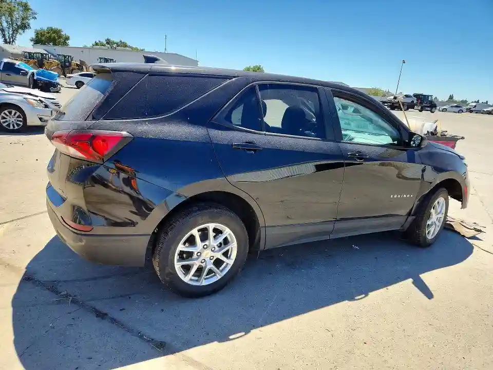 2GNAXSEV1N6153427 2022 CHEVROLET EQUINOX-2