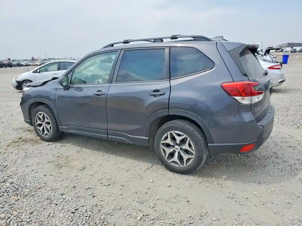 JF2SKAJC6MH462864 2021 SUBARU FORESTER-1
