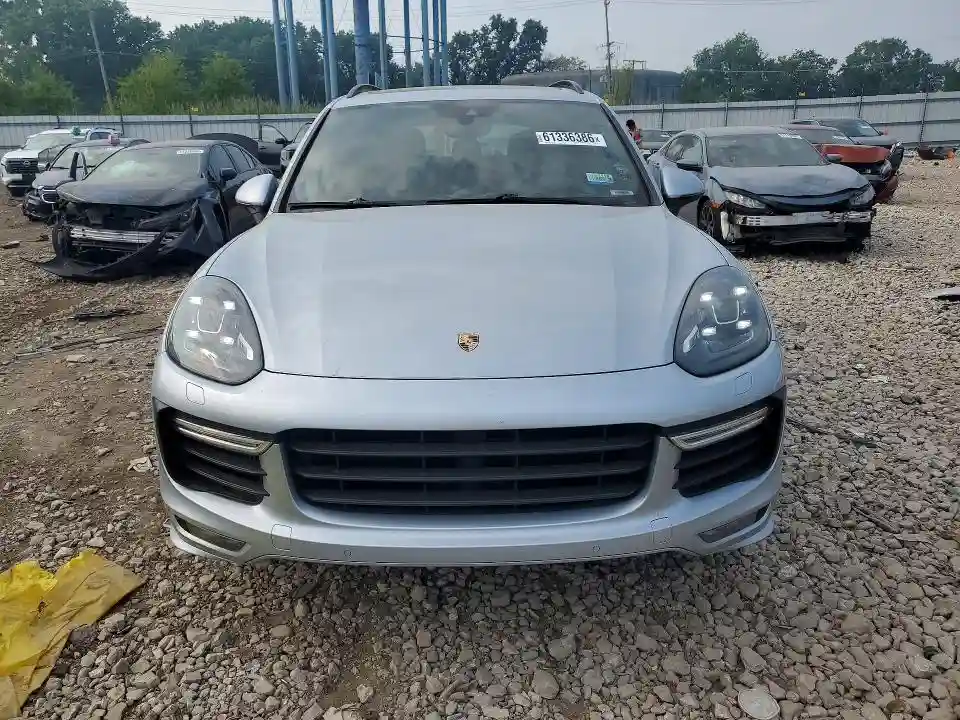 WP1AD2A21GLA72031 2016 PORSCHE CAYENNE-4
