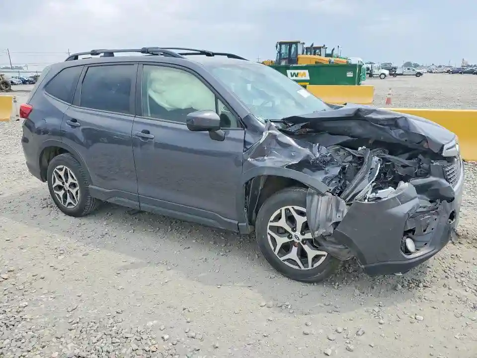 JF2SKAJC6MH462864 2021 SUBARU FORESTER-3