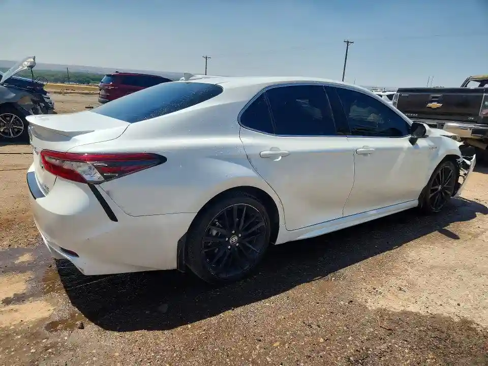4T1K31AKXMU031949 2021 TOYOTA CAMRY-2
