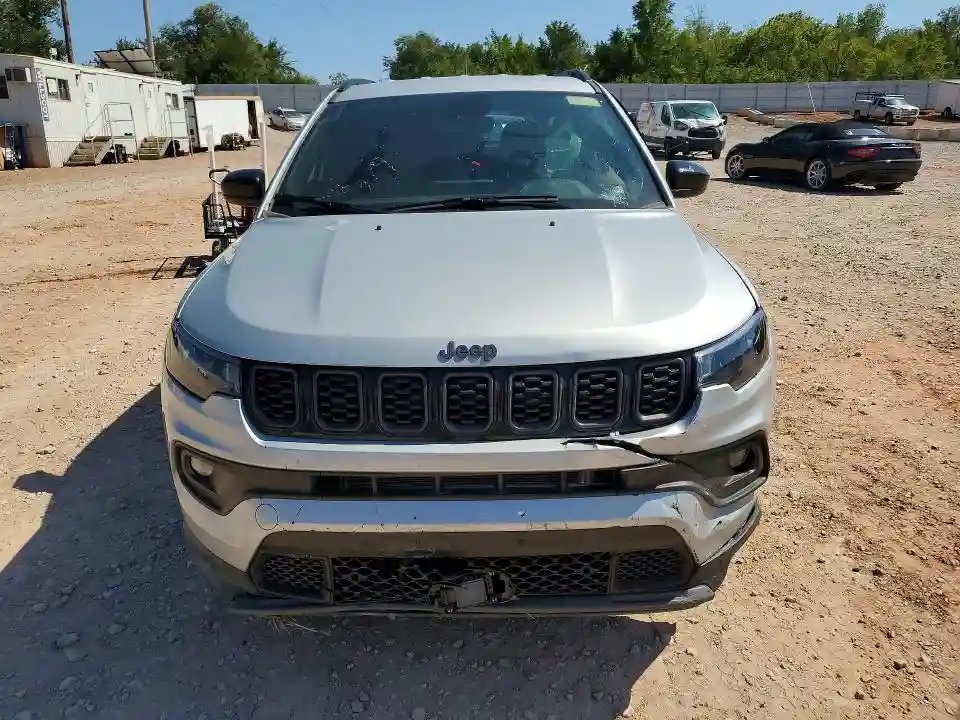 3C4NJDBN7TT201145 2026 JEEP COMPASS-4