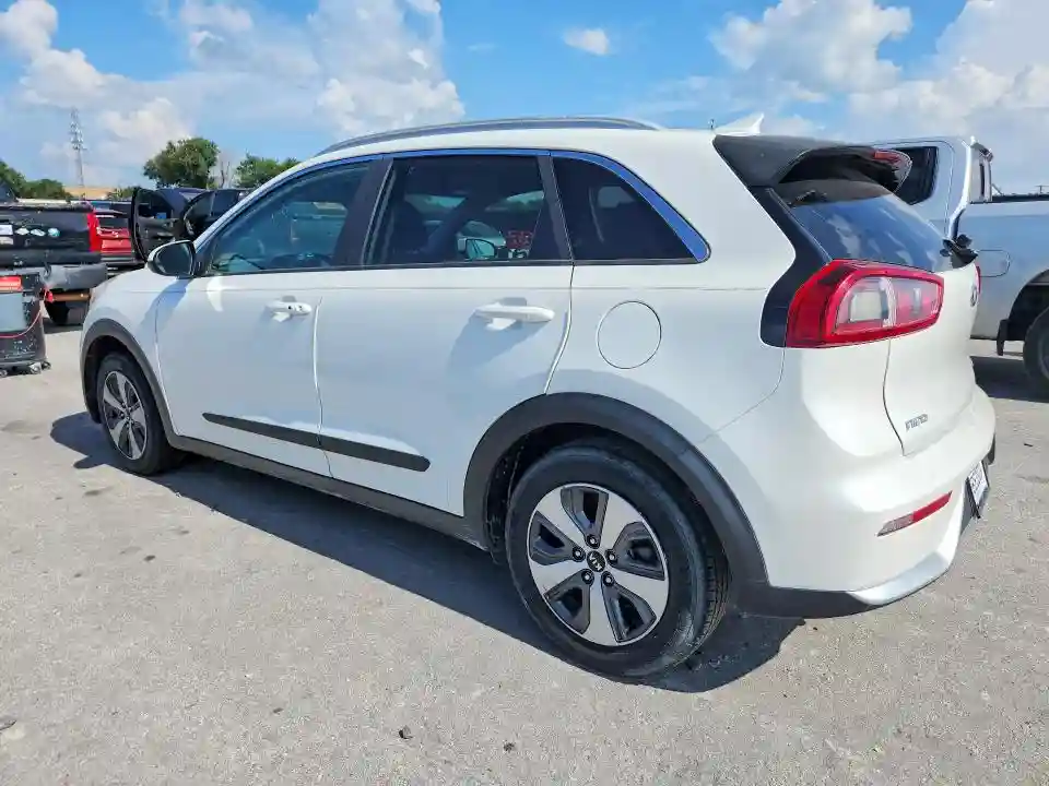 KNDCB3LCXJ5203495 2018 KIA NIRO-1