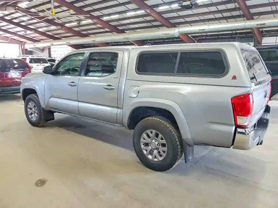 3TMCZ5AN4HM076484 2017 TOYOTA TACOMA-1