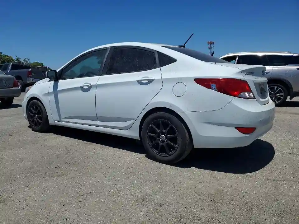 KMHCT4AE2GU105918 2016 HYUNDAI ACCENT-1