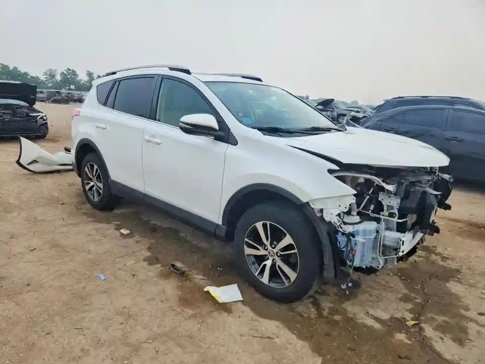 JTMRFREVXJJ234236 2018 TOYOTA RAV4-3