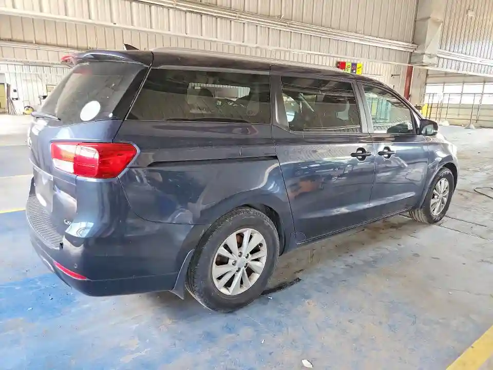 KNDMB5C18G6134453 2016 KIA SEDONA-2