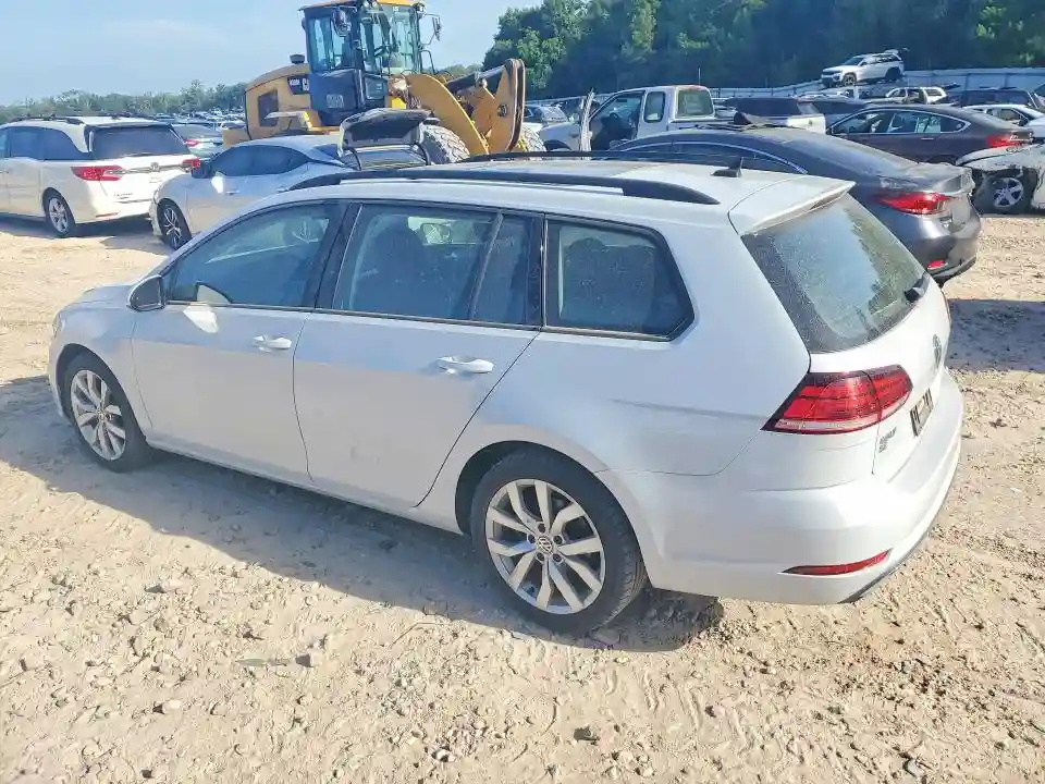 3VWY57AUXKM509038 2019 VOLKSWAGEN GOLF-1