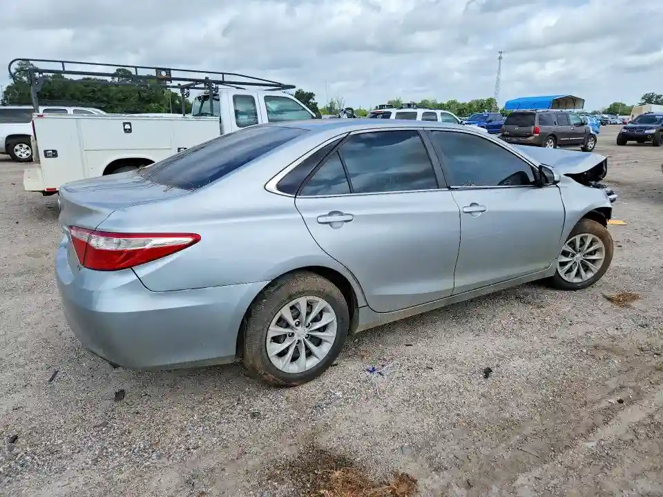 4T1BF1FK9HU384866 2017 TOYOTA CAMRY-2