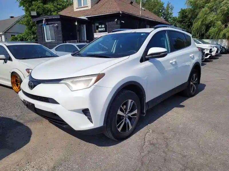 2T3BFREV5JW759384 2018 TOYOTA RAV4-1